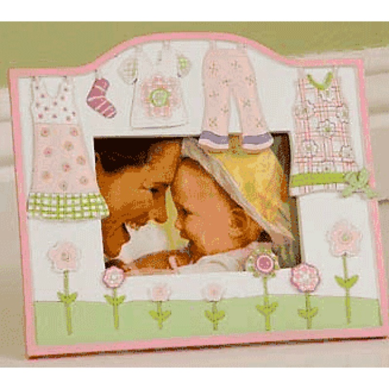 KidsLine Clothes Line Picture Frame