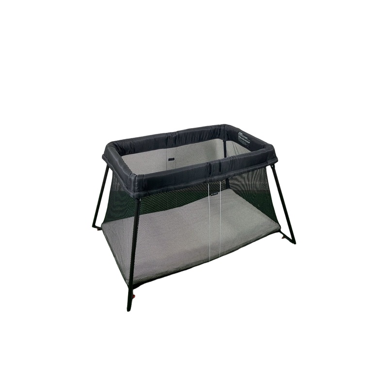 BabyBjorn Travel Crib Light Bundle with Fitted Sheet, Black