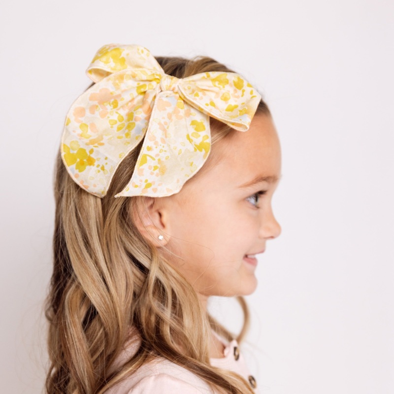 Heirloom Bow – Yellow Watercolor Clip