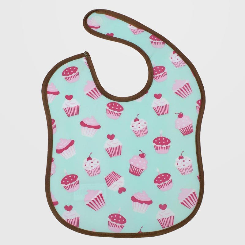 Cup Cakes Bib