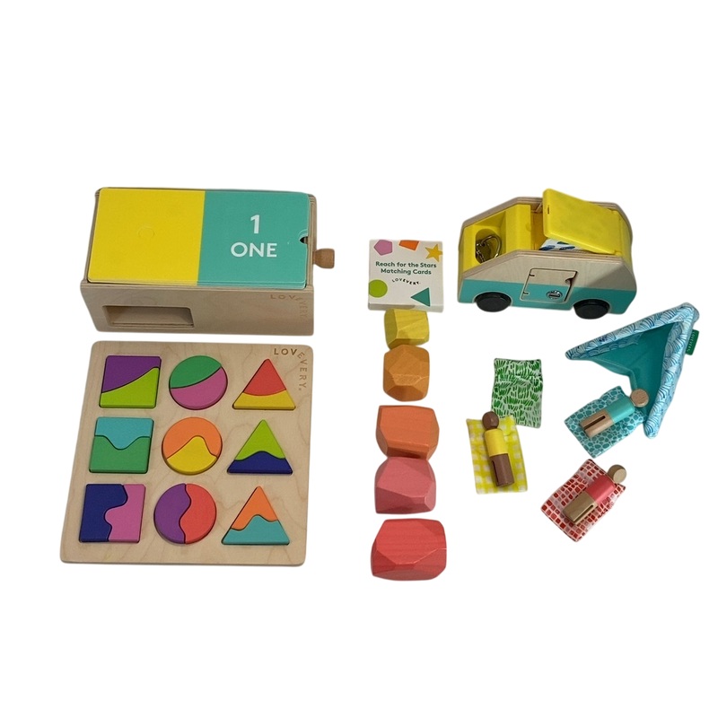 Lovevery The Free Spirit Play Kit