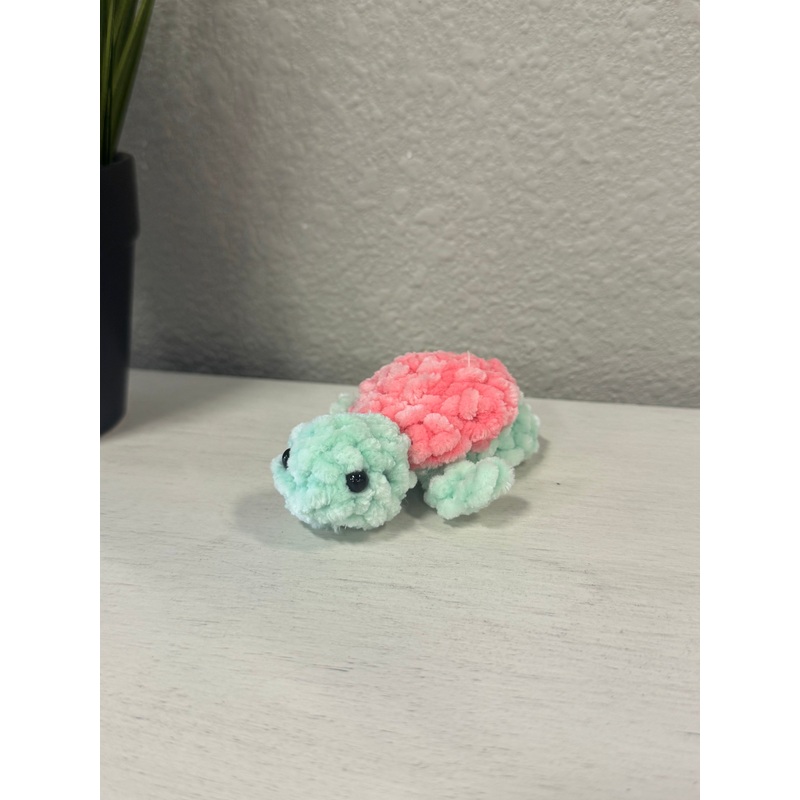 Crochet Mini Turtle