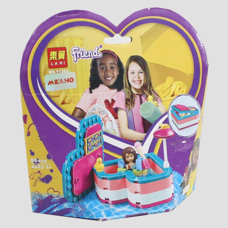 Lari Friends Andrea’s Summer Heart Box – 86 Pieces