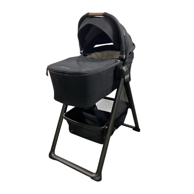 Nuna Lytl Bassinet And Stand