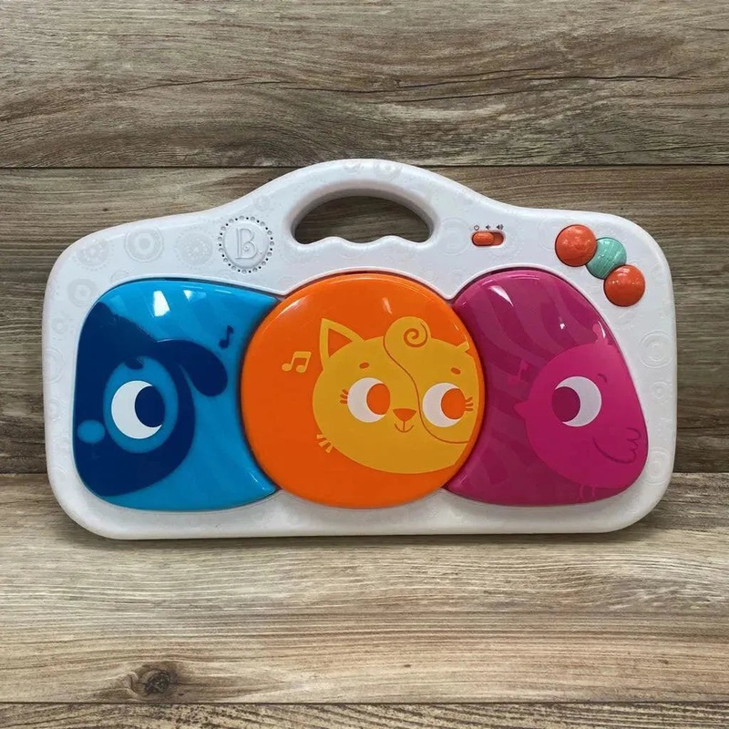 B. Toys Musical Party Dance Pad – Lights & Sounds White 6m+ Used