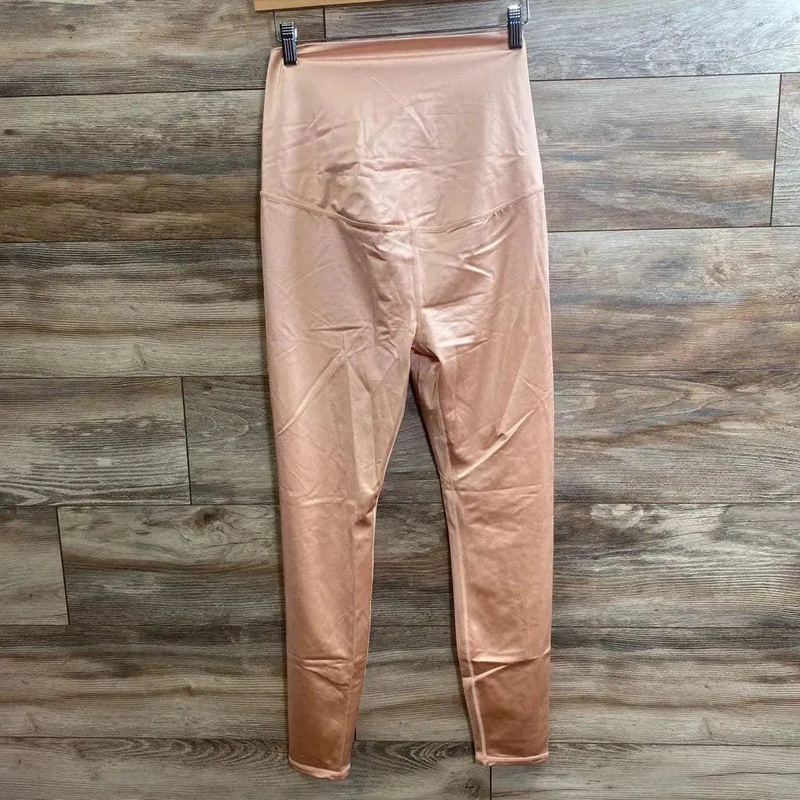 NEW Fabletics High Waisted Leggings sz Medium Pink Medium New