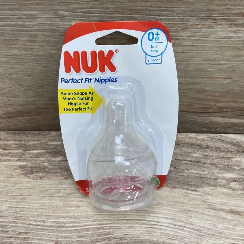 NEW NUK 2 Pk Slow Flow Anti-Colic Nipples 0m+ New