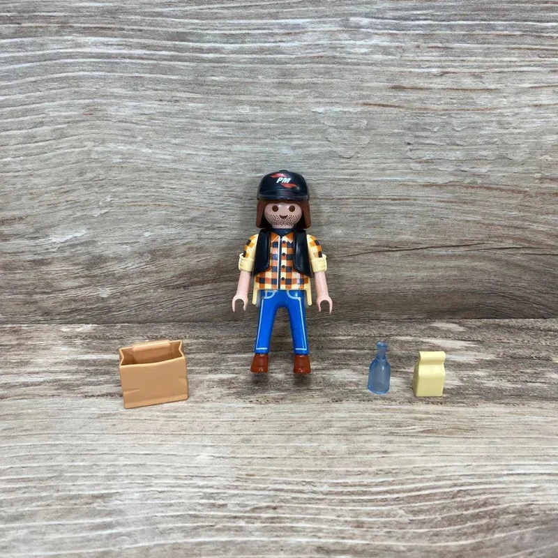 Playmobil 5665 Dump Truck Driver & Accessories Only 4pc Used
