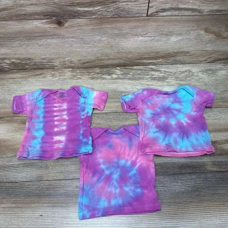 Gerber 3pk Tie-Dye Shirts sz 3-6m Purple 3-6M Used