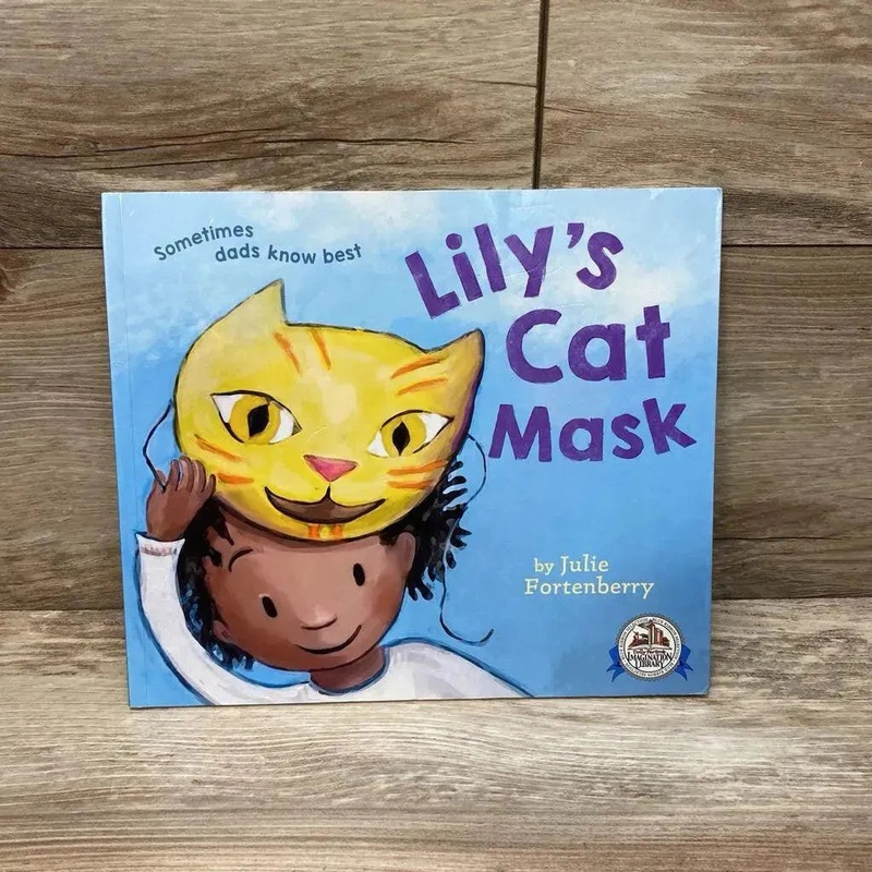 Lily’s Cat Mask Paperback Book Used