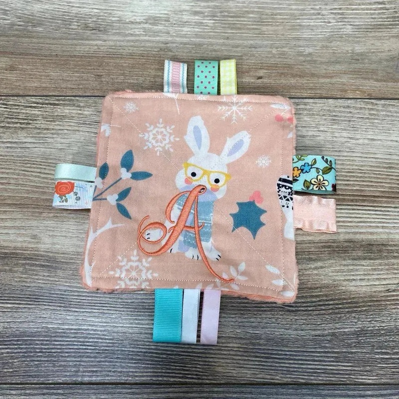 Crinkle Square With Ribbon Tabs Pink 5.50″x5.25″ Used
