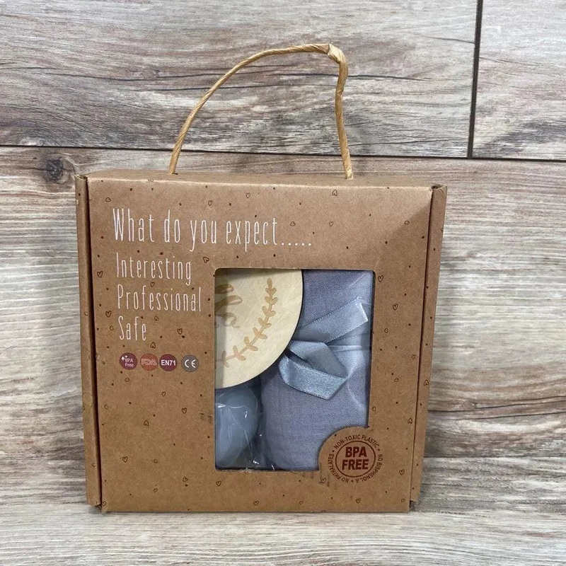 NEW Baby Gift Set Photo Op Grey New
