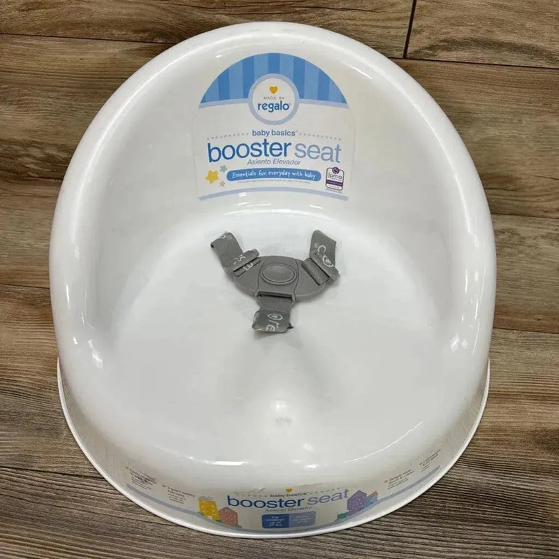 Regalo Baby Basics Booster Seat White Max 37lbs Used