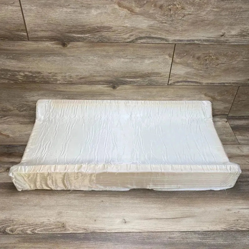 Jool Baby Products Contoured Changing Pad White Used