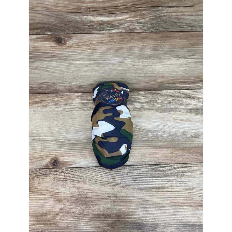 NEW ThermaWear Kid’s Ski Green Camo Mittens