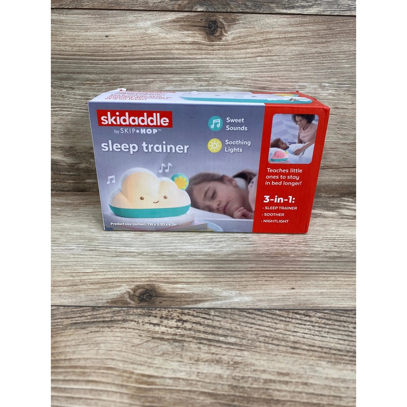 NEW Skidaddle By Skip Hop Sleep Trainer