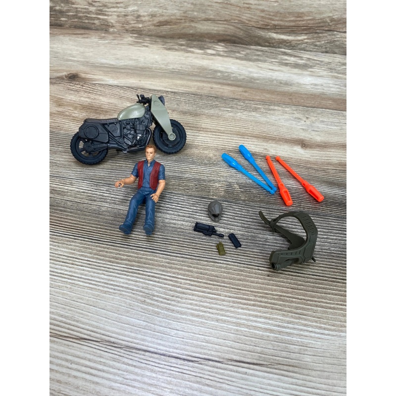 Jurassic World Dominion Legacy Owen & Motorcycle With Accessories*