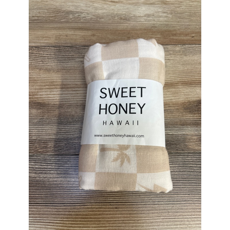NEW Sweet Honey Westside Checkered Bamboo Swaddle Blanket