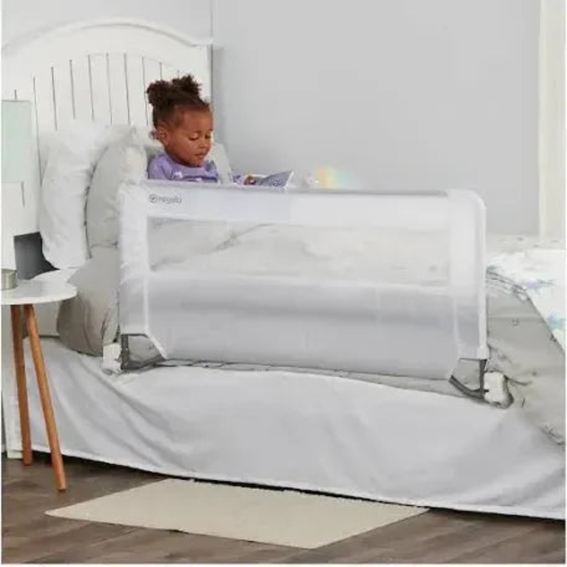 NEW Regalo Guardian Swing Down Bedrail, White