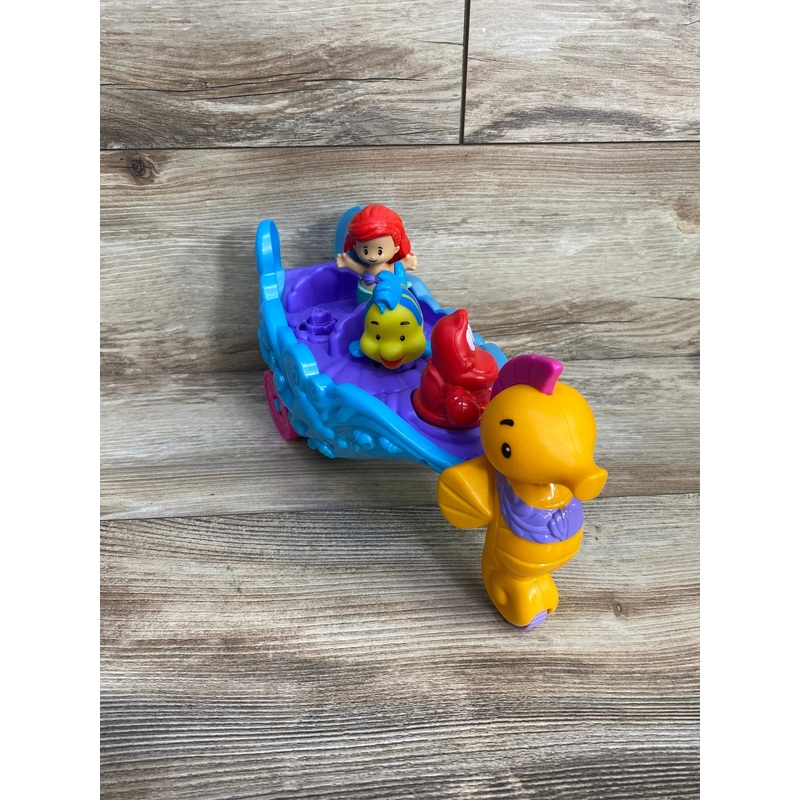 Disney Princess Little People Ariel’s Light-Up Sea Carriage