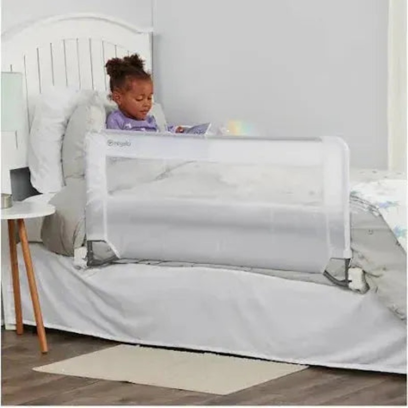Regalo Guardian Swing Down Bedrail, White