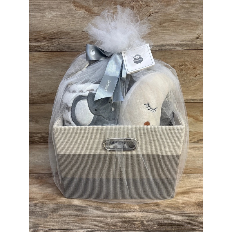NEW Lambs & Ivy Gray 5-Piece Baby Gift Basket
