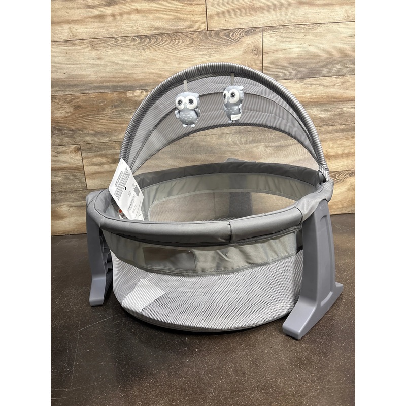 NEW Safety 1st Sleepy Traveler Infant Bassinet in Dreamscape