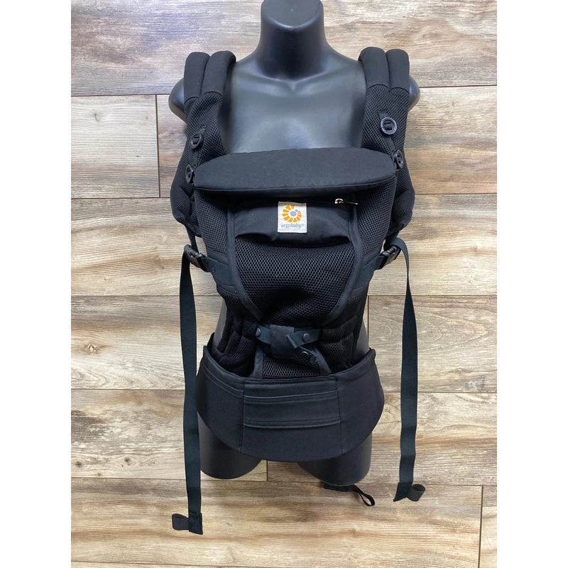 Ergobaby Adapt Baby Carrier Cool Air Mesh in Onyx Black 7-45lbs.