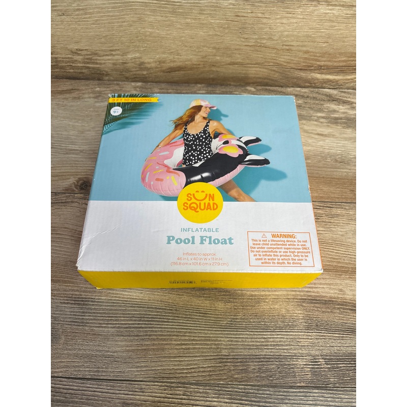 NEW Sun Squad Inflatable Pool Float