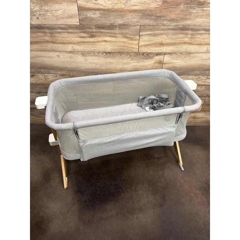 Newton Bassinet & Bedside Sleeper in Grey