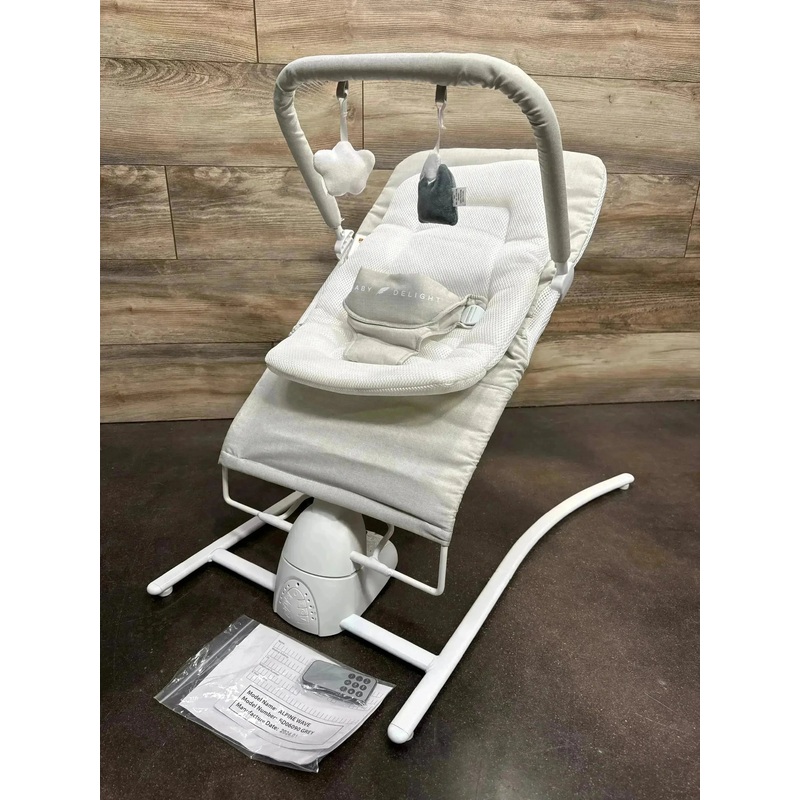 Baby Delight Alpine Wave Deluxe Bouncer with Motion in Driftwood Gray