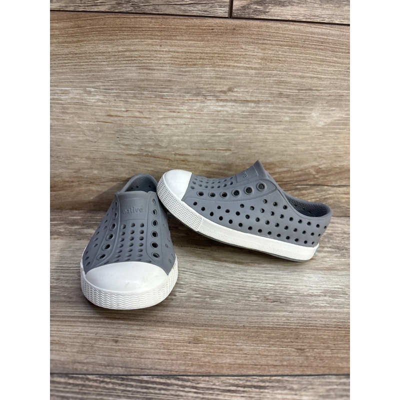 Native Jefferson Shoes Grey sz 6c