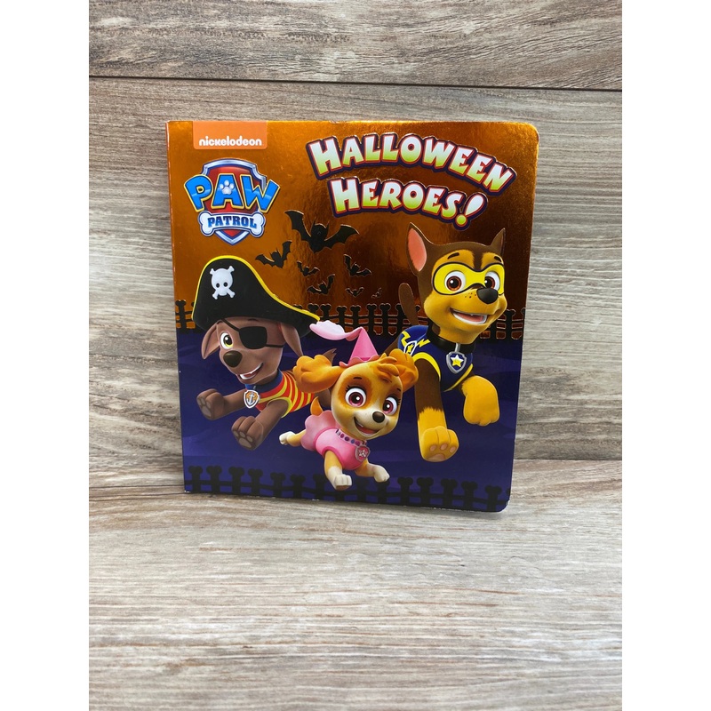 Paw Patrol Halloween Heroes! Board book