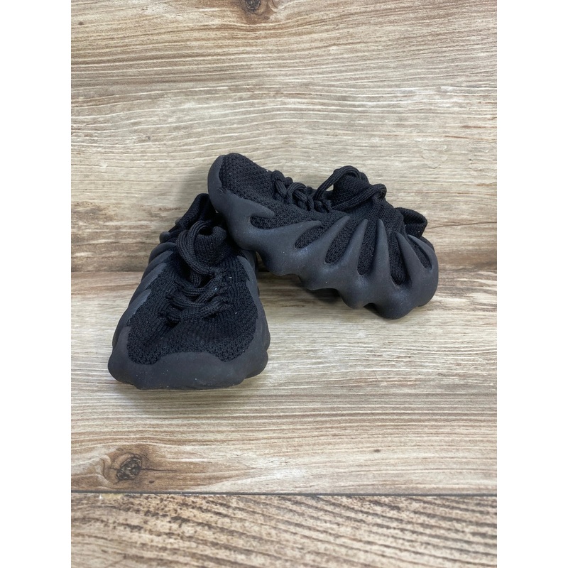 Boys Non Slip Running Sneakers Black sz 6c