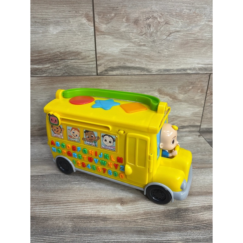 CoComelon Musical Learning Bus