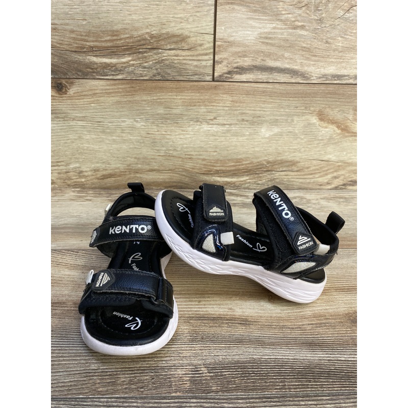 Kento Velcro Sandals Black sz 12c