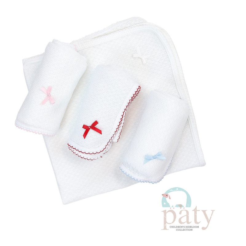 Knit Receiving Blanket with Bow – Pink with Pink Accents