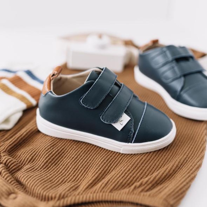 Casual Low Top with Anti-Slip Sole – Navy 2 (0-6m)