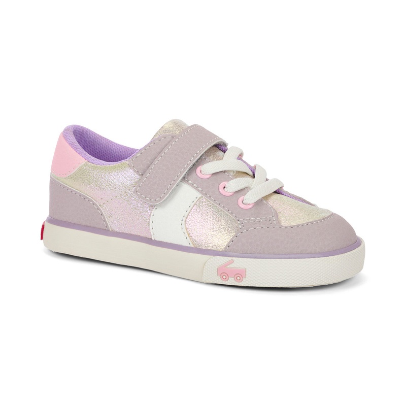 Connor – Gold Metallic Size 4