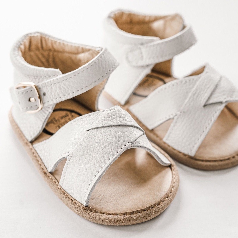 White Sandal 2 (0-6m)